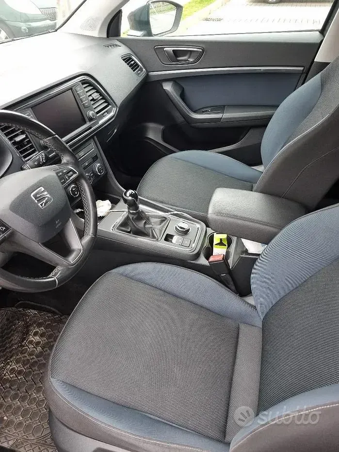 Usata Seat Ateca 116 CV (85 kW) 2018 Blu SUV