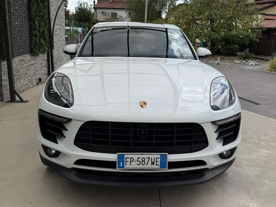 Usata Porsche Macan 252 CV (185 kW) 2018 Bianco SUV