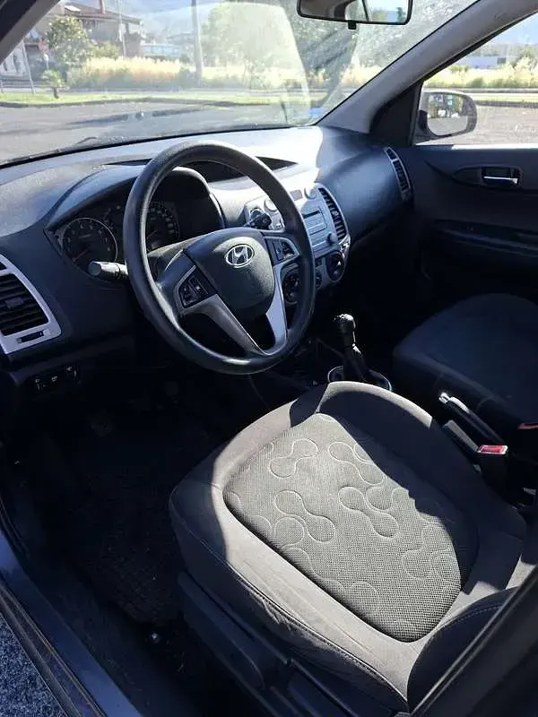 Usata Hyundai i20 Comfort 77 CV (56 kW) 2009 Utilitaria
