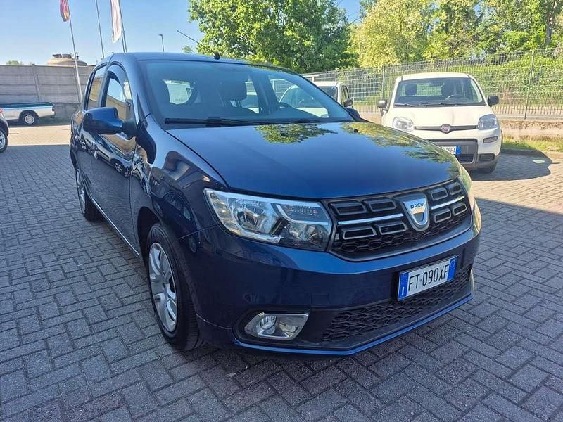 Usata Dacia Sandero Comfort 90 CV (66 kW) 2019 Blu/azzurro Berlina