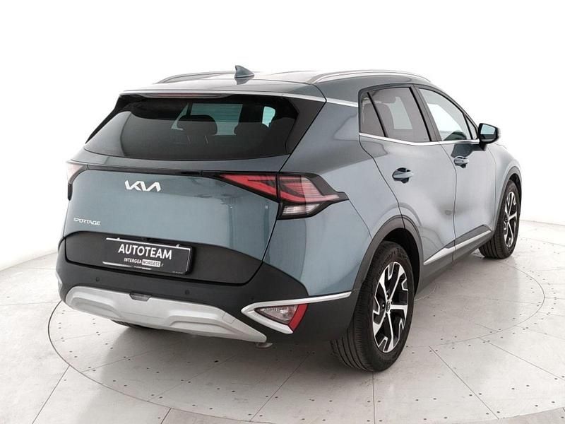 Begagnad Kia Sportage Style 136 HK (100 kW) 2022 Grå SUV
