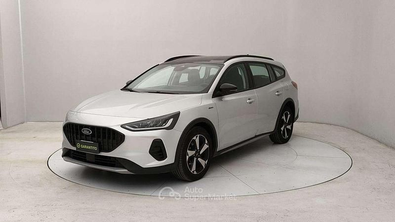 Usata Ford Focus 125 CV (91 kW) 2023 Grigio Station wagon