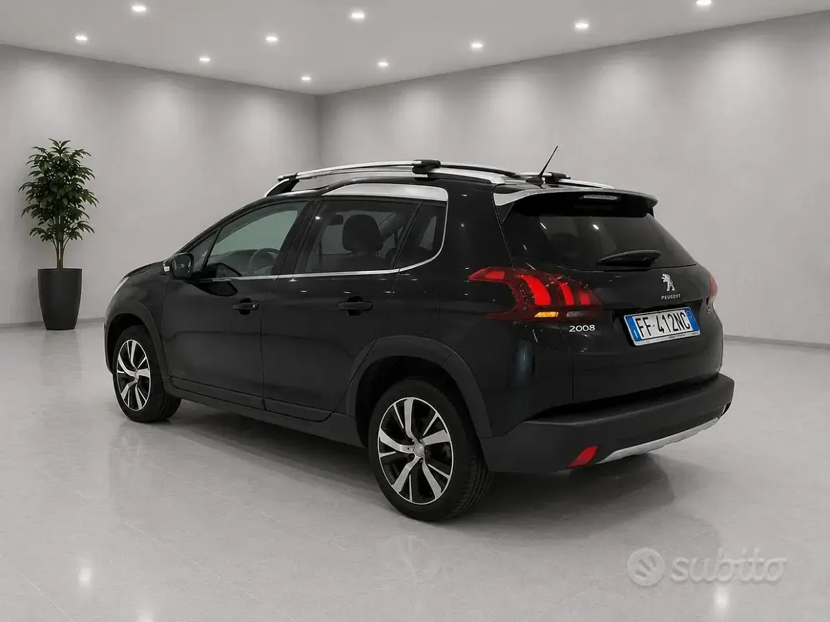 Usata Peugeot 2008 Allure 99 CV (72 kW) 2016 Nero SUV