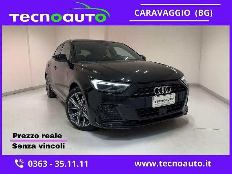 Nero Usata 2022 Audi A1 Admired Due volumi | 22.400 € (Buon prezzo) - Immagine 1/4