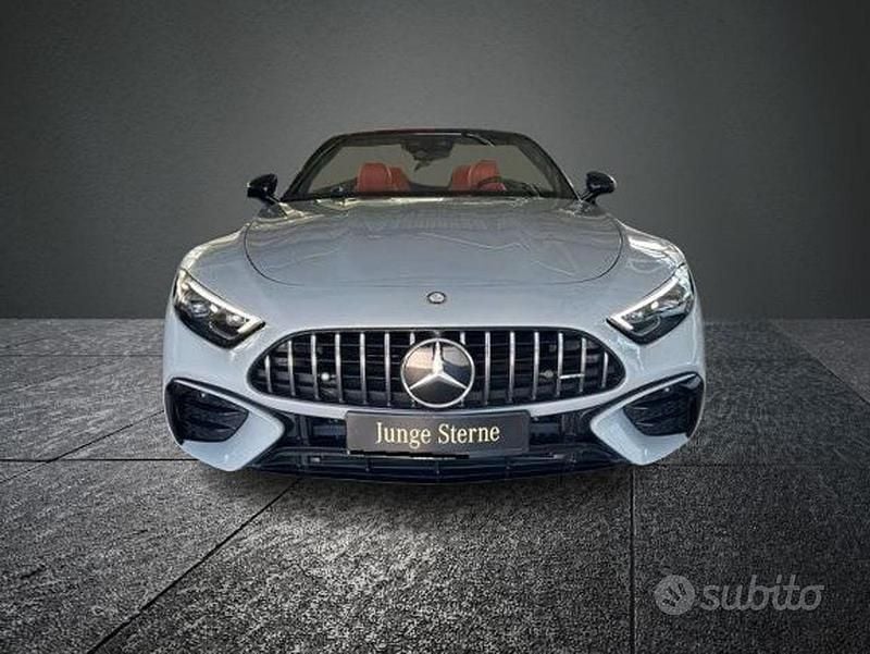 Usata Mercedes SL43 AMG Premium 381 CV (280 kW) 2024 Grigio Cabrio