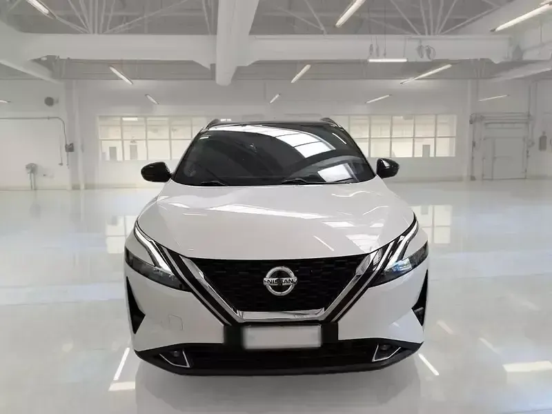 Usata Nissan Qashqai Tekna+ 158 CV (116 kW) 2022 Bianco SUV