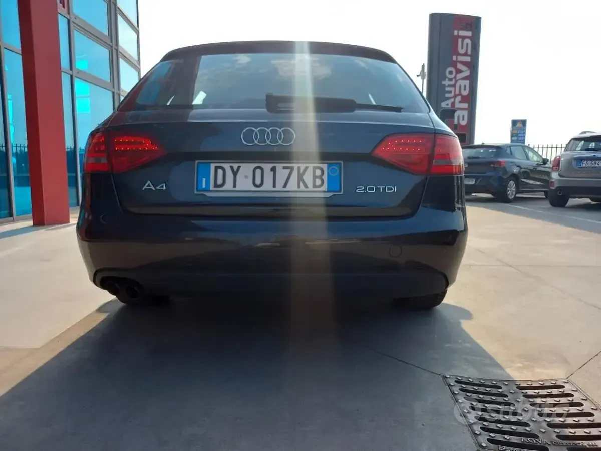 Usata Audi A4 Advanced 120 CV (88 kW) 2010 Grigio Station wagon