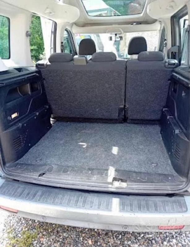 Usata Fiat Doblò 2012 Grigio Monovolume