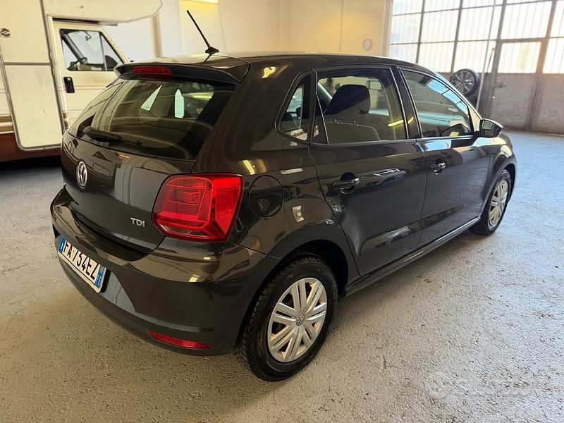 Usata VW Polo 75 CV (55 kW) 2015 Grigio Berlina