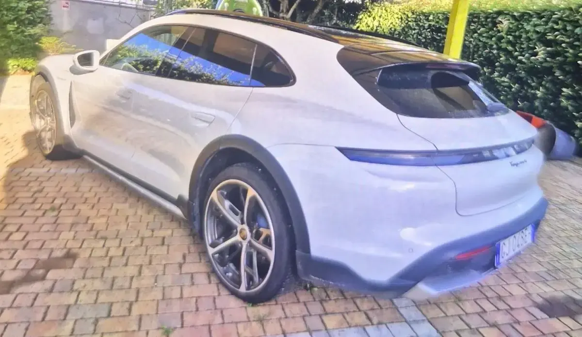 Usata Porsche Taycan Cross Turismo 139 kW (190 CV) 2022 Station wagon