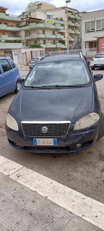 Blu Usata 2007 Fiat Croma Station wagon | 1500 € (Ottimo prezzo) - Immagine 1/4