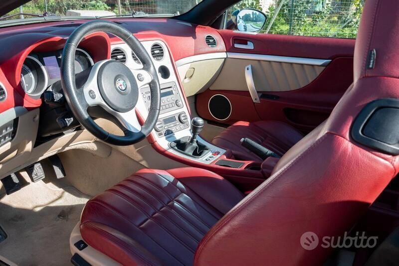 Usata Alfa Romeo Spider 200 CV (147 kW) 2008 Nero Cabrio