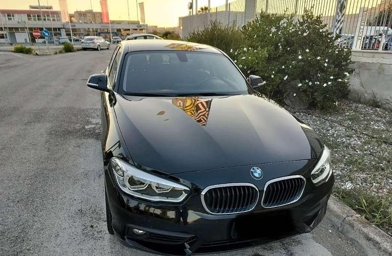 Usata BMW 118 Advantage 150 CV (110 kW) 2019 Utilitaria