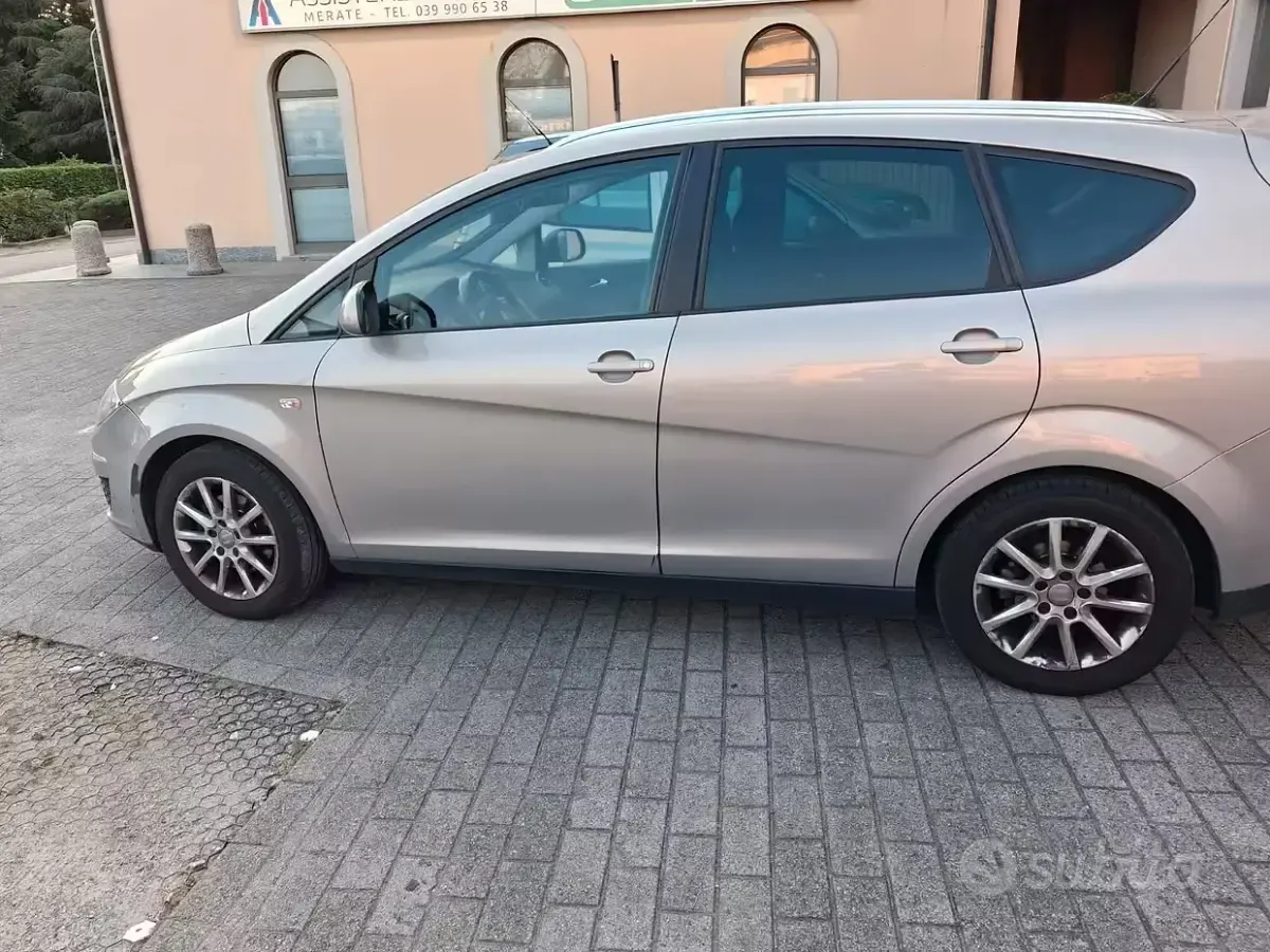 Usata Seat Altea XL 125 CV (91 kW) 2011 Monovolume
