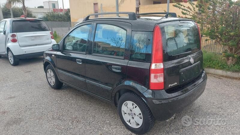 Usata Fiat Panda Emotion 69 CV (50 kW) 2008 Nero Utilitaria