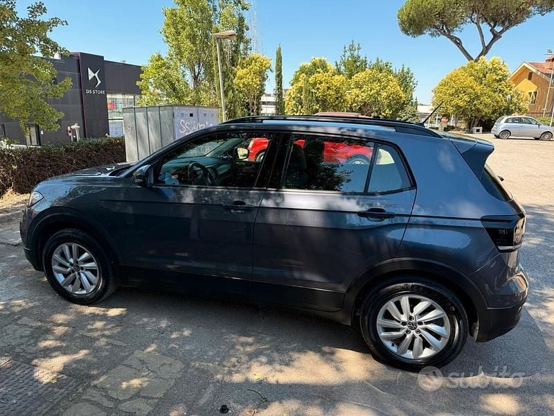 Usata VW T-Cross Advance 110 CV (80 kW) 2022 Grigio SUV