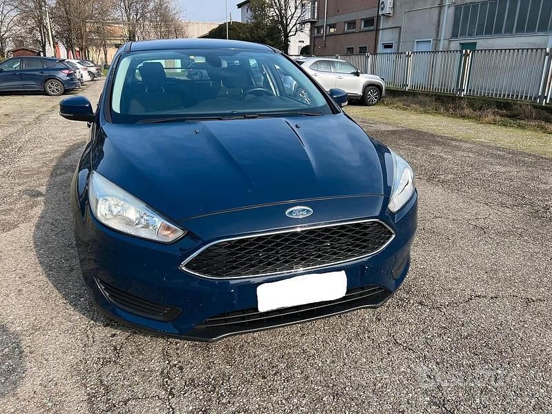 Usata Ford Focus S 95 CV (69 kW) 2017 Blu Station wagon