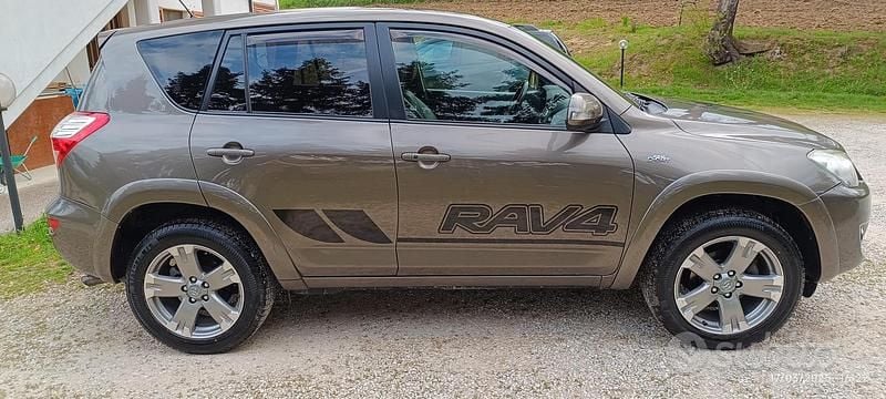 Usata Toyota RAV4 2009 SUV