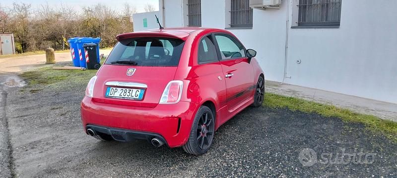 Usata Abarth 500 135 CV (99 kW) 2008 Rosso Utilitaria