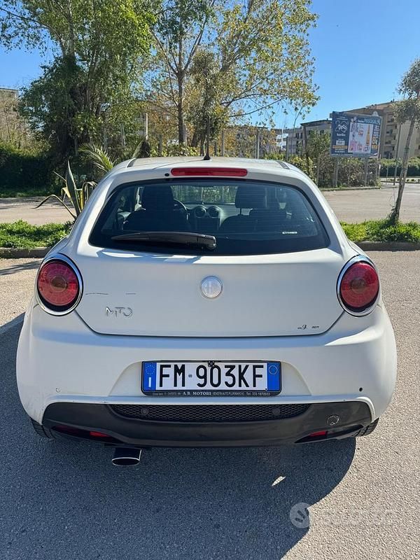 Usata Alfa Romeo MiTo 120 CV (88 kW) 2009 Bianco Utilitaria