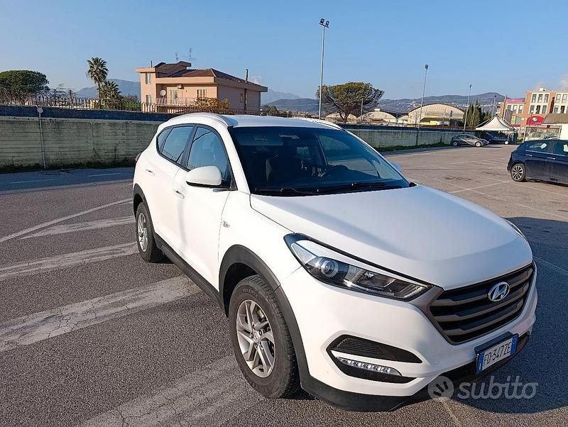 Usata Hyundai Tucson 2016 Bianco SUV