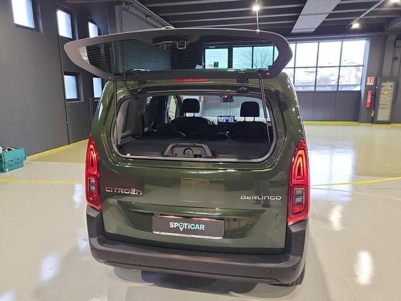 Usata Citroën Berlingo 131 CV (96 kW) 2024 Verde Monovolume