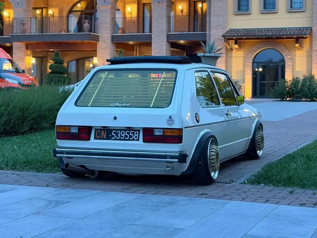 Usata VW Golf II GTD 69 CV (50 kW) 1983 Bianco Utilitaria