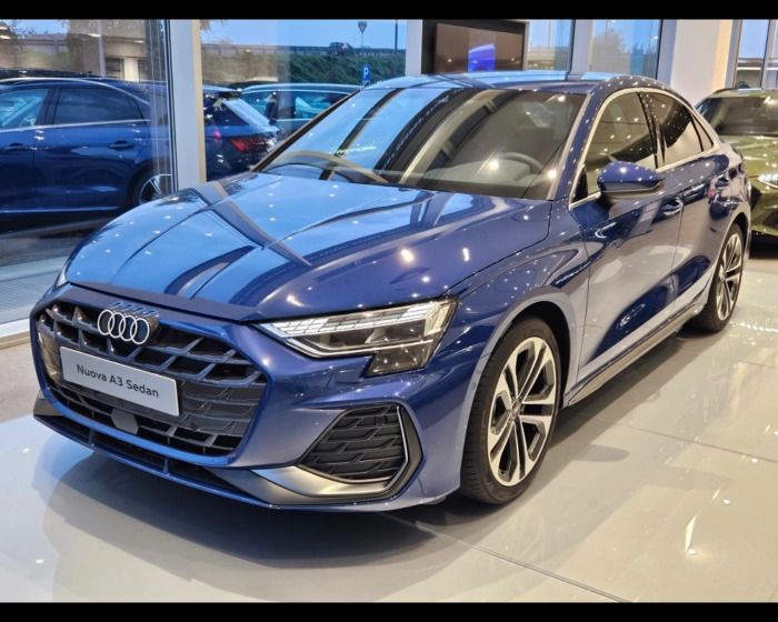 Blu Usata 2024 Audi A3 Tre volumi | 38.500 € - Immagine 1/4