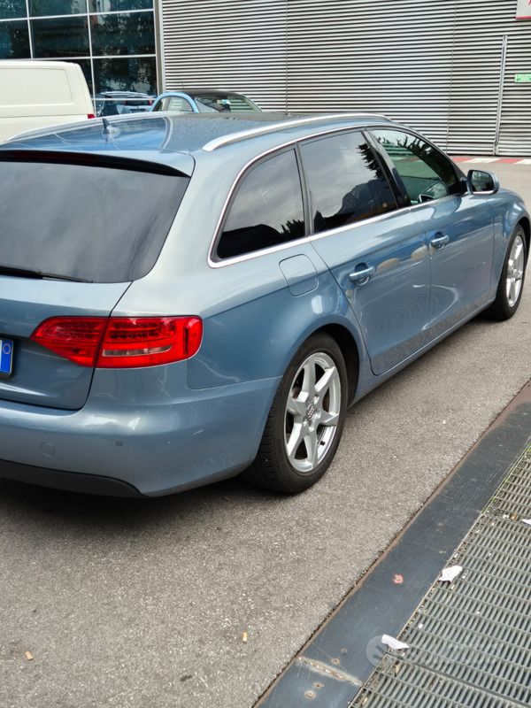 Usata Audi A4 170 CV (125 kW) 2010 Grigio Station wagon