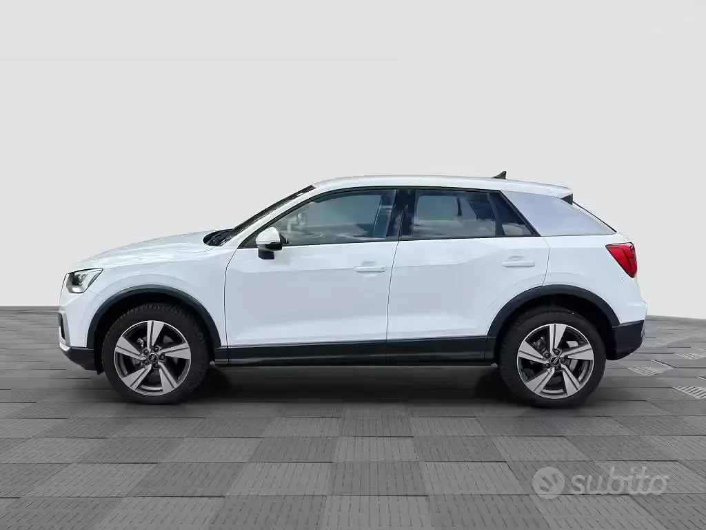 Usata Audi Q2 Advanced 116 CV (85 kW) 2024 Bianco SUV