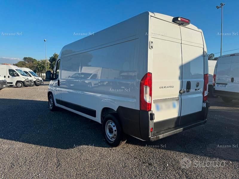 Usata Fiat Ducato 140 CV (102 kW) 2022 Bianco Furgone