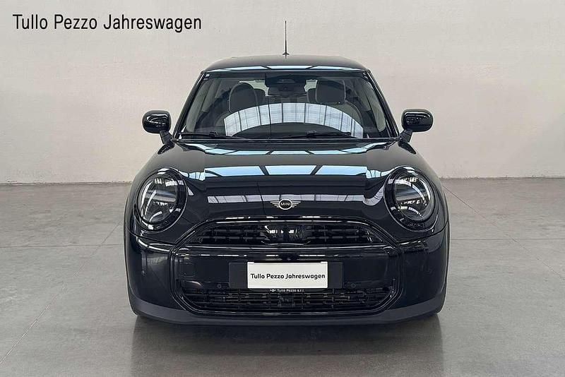 Usata Mini Cooper Classic 156 CV (114 kW) 2025 Midnight black metallizzato Utilitaria