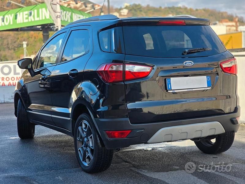 Usata Ford Ecosport Titanium S 95 CV (69 kW) 2017 Nero SUV