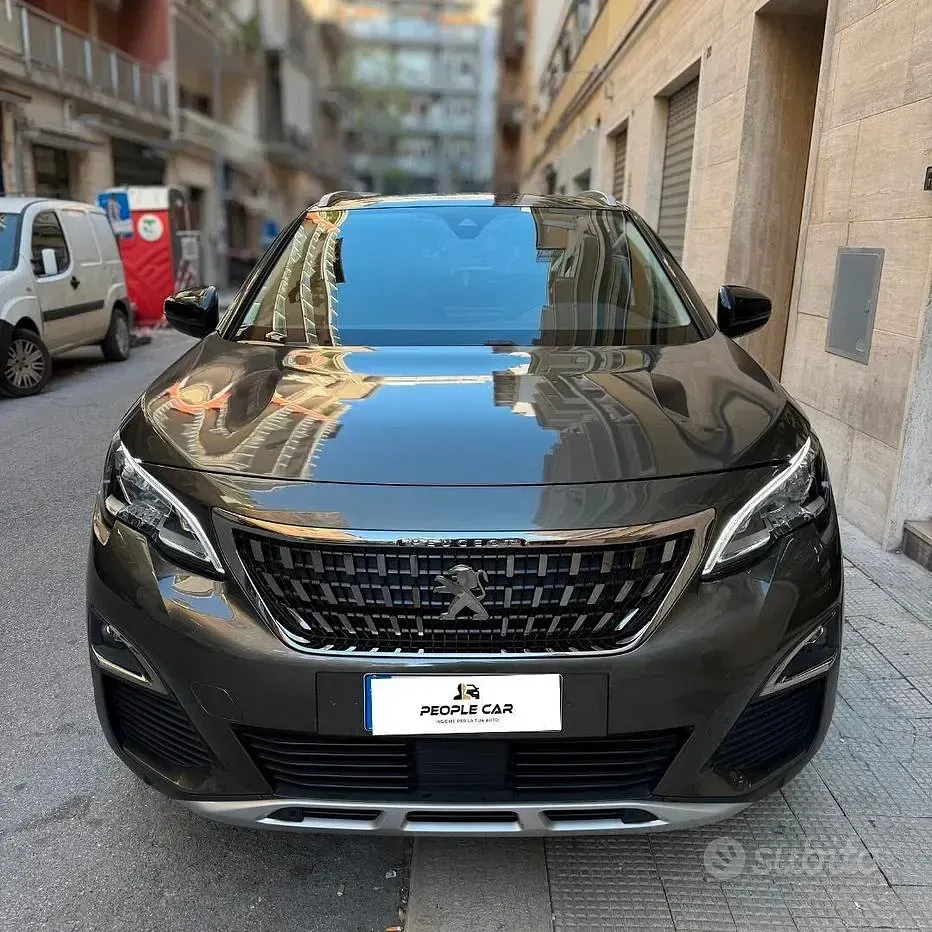 Usata Peugeot 3008 Allure 131 CV (96 kW) 2019 Grigio SUV