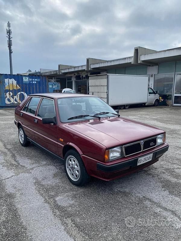 Usata Lancia Delta 1989 Utilitaria