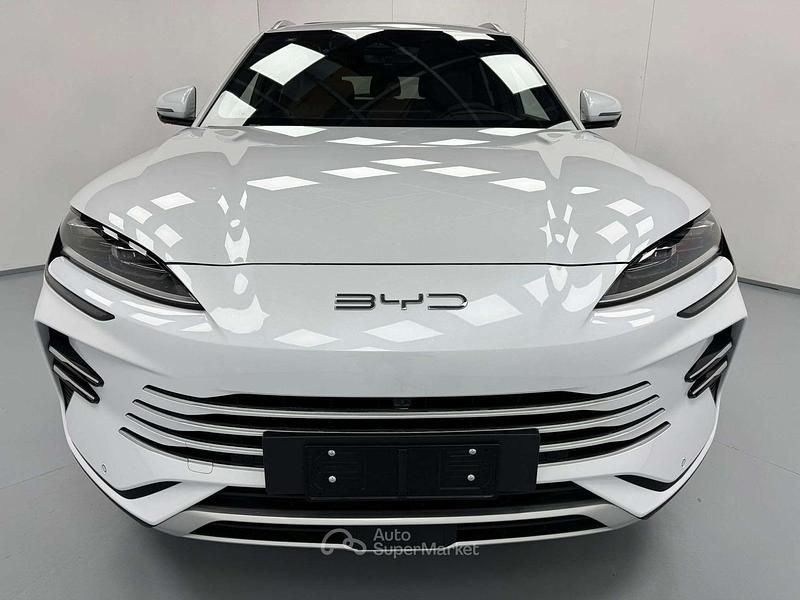 Nuova BYD Seal U Boost 218 CV (160 kW) 2025 Snow white SUV