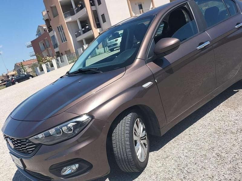Käytetty Fiat Tipo Mirror 95 HP (69 kW) 2019 Sedan