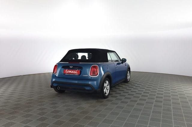 Usado Mini Cooper Classic 136 HP (100 kW) 2023 Azul Citadino