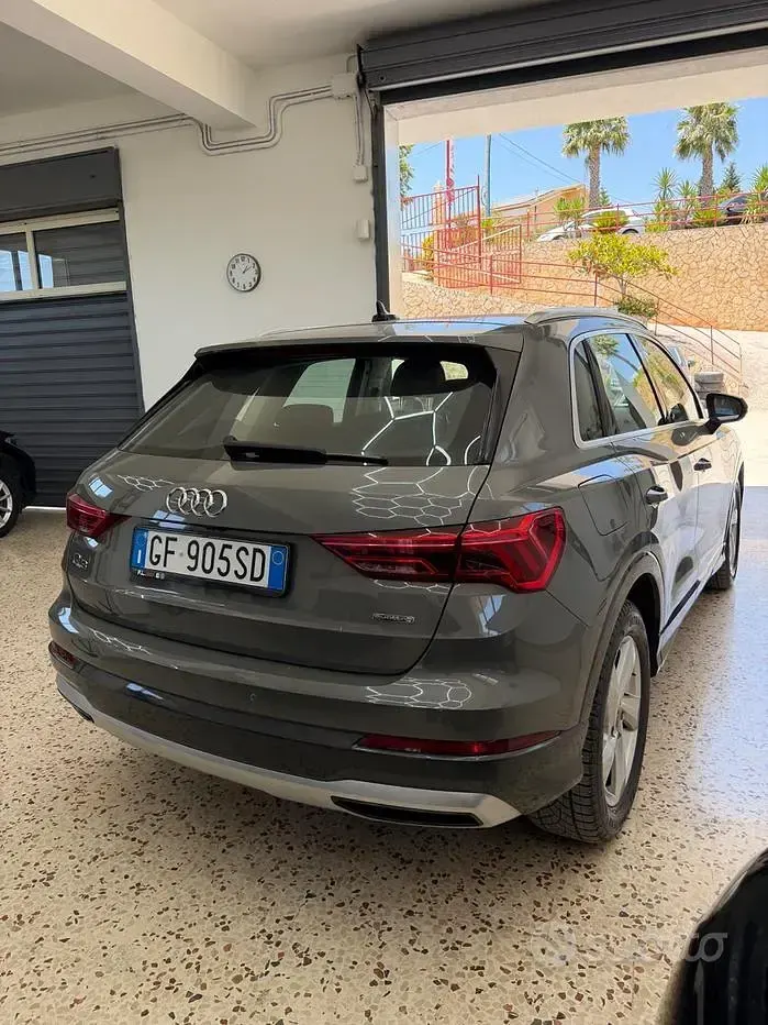 Usata Audi Q3 Advanced 150 CV (110 kW) 2021 Grigio SUV