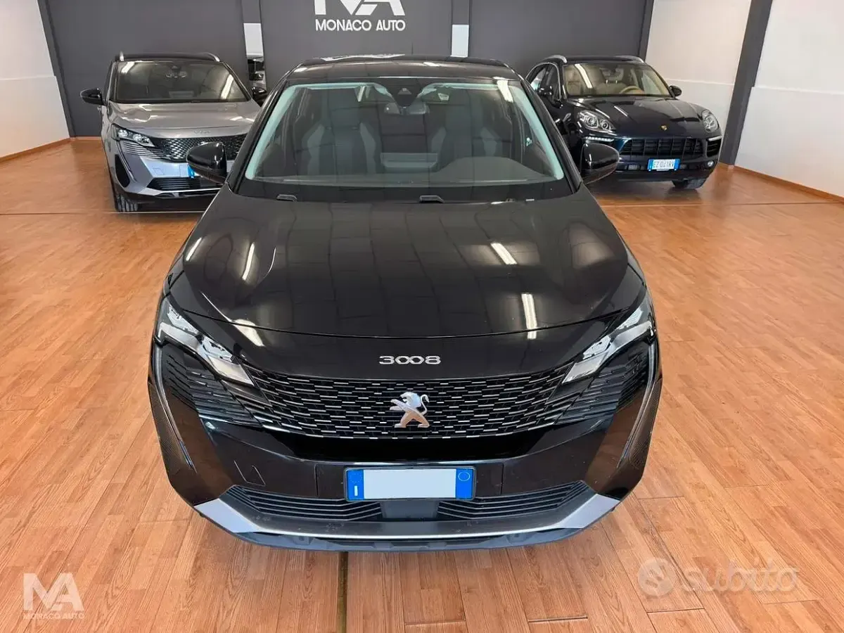 Usata Peugeot 3008 Business-Line 131 CV (96 kW) 2020 Nero SUV