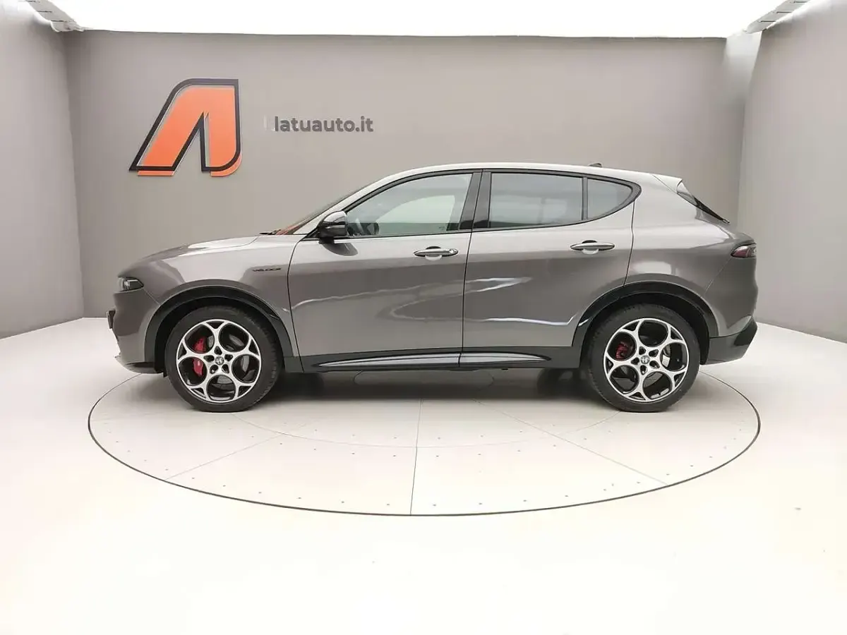 Usata Alfa Romeo Tonale Veloce 160 CV (117 kW) 2025 Grigio vesuvio SUV