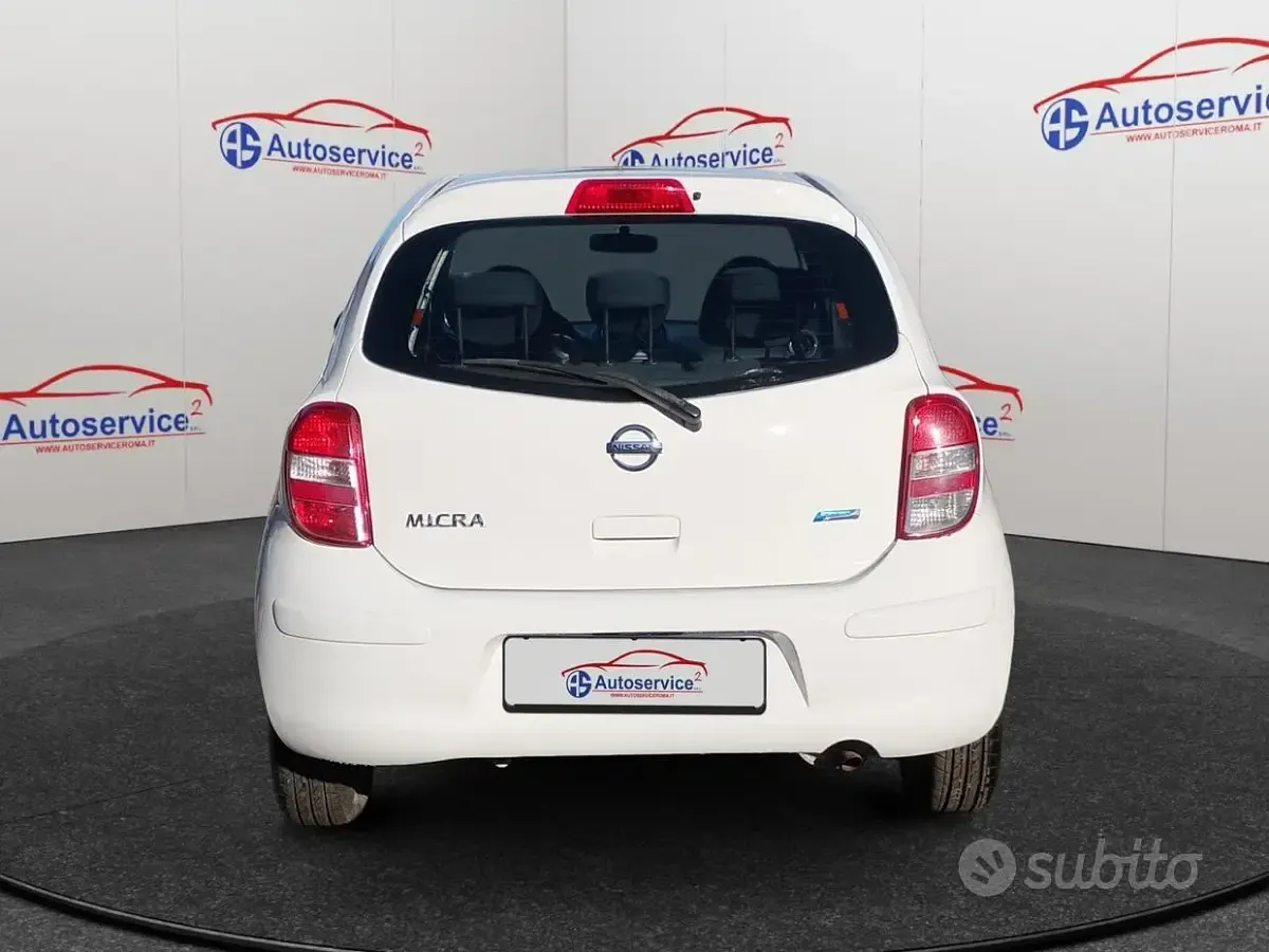 Usado Nissan Micra Tekna 80 HP (58 kW) 2011 Branco Citadino