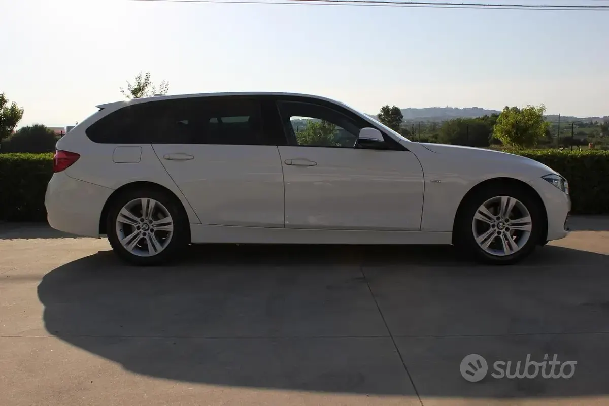 Usata BMW 316 Sport Line 116 CV (85 kW) 2016 Bianco Station wagon