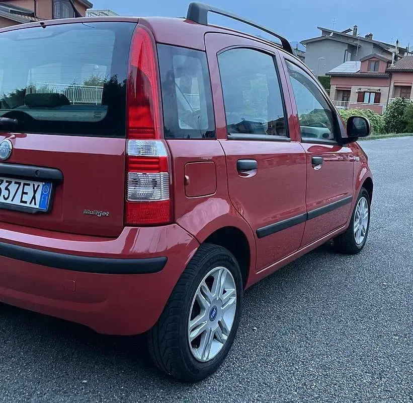 Usata Fiat Panda Dynamic 69 CV (50 kW) 2004 Utilitaria