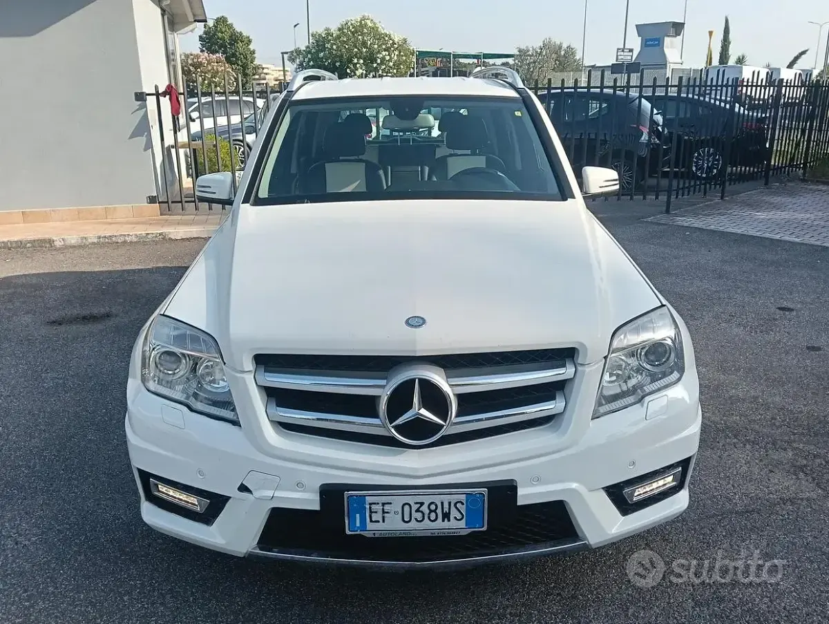 Usata Mercedes GLK220 170 CV (125 kW) 2010 Bianco SUV