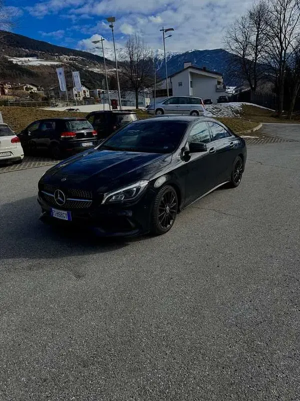 Usata Mercedes CLA220 170 CV (125 kW) 2018 Nero Berlina