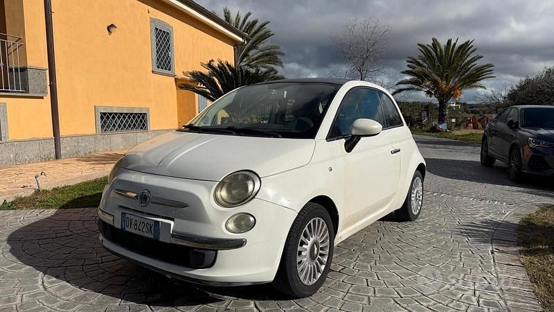 Usata Fiat 500 75 CV (55 kW) 2009 Bianco Cabrio