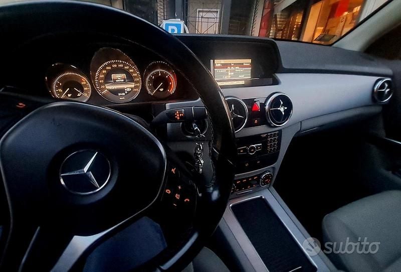Usata Mercedes GLK200 2013 Nero SUV