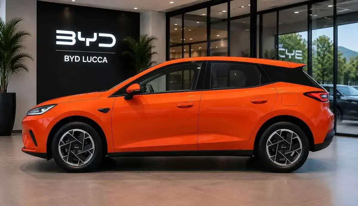 Nuova BYD Dolphin 127 kW (174 CV) 2026 Sunset orange Utilitaria