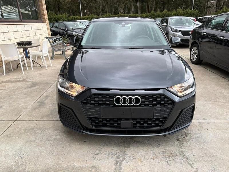 Usata Audi A1 95 CV (69 kW) 2021 Grigio SUV